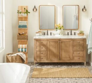 The Best Custom-Designed Storage Solutions For Bathrooms And Kitchen In West Palm Beach Storage Solutions For Bathrooms And Kitchen